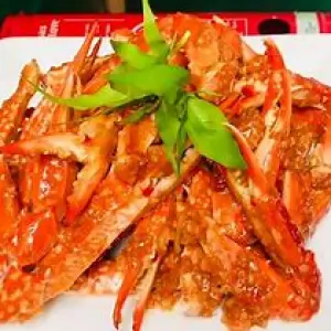 Càng Ghẹ Xào Me